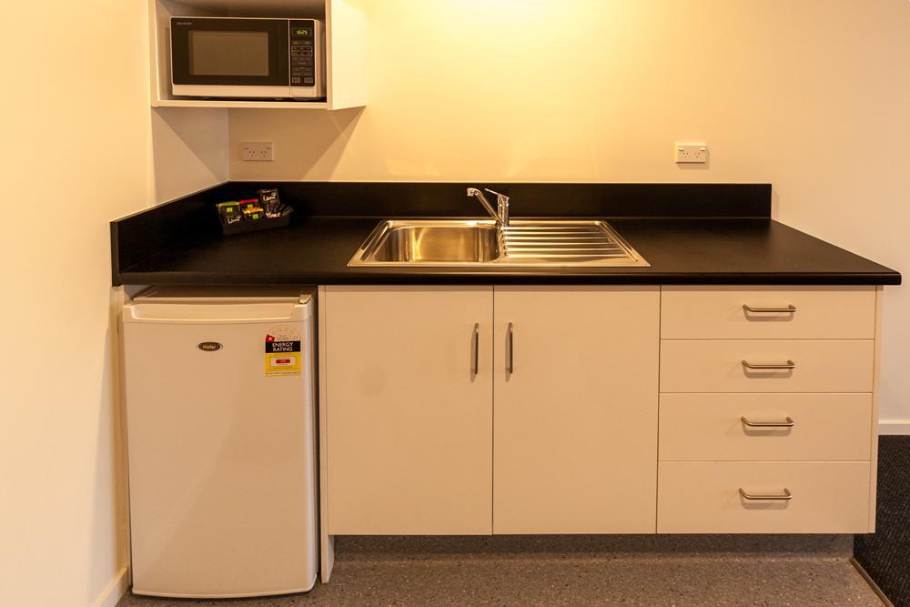 Motel Cork And Keg à Renwick Extérieur photo